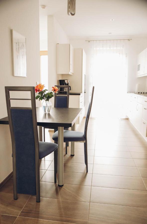 Kaufmann Apartment